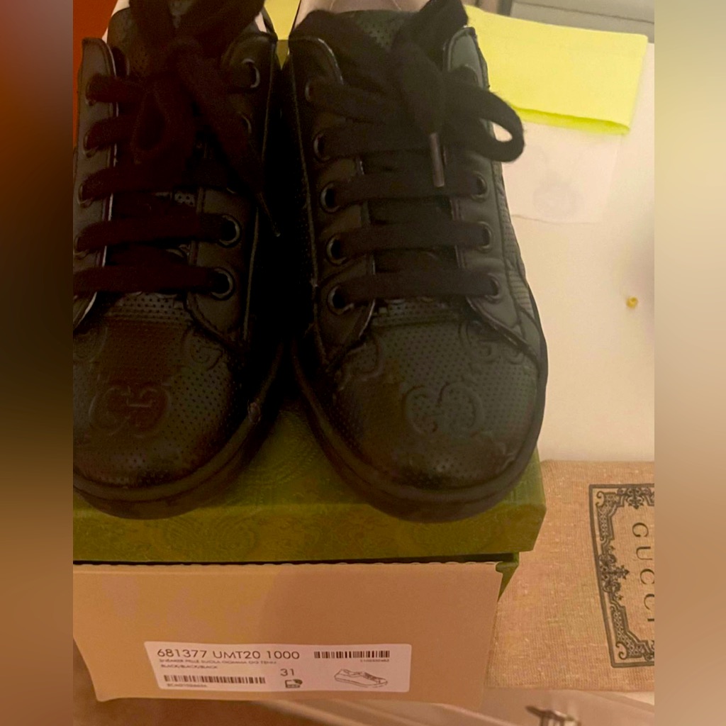 Kids Gucci Sneakers Size 31- Black